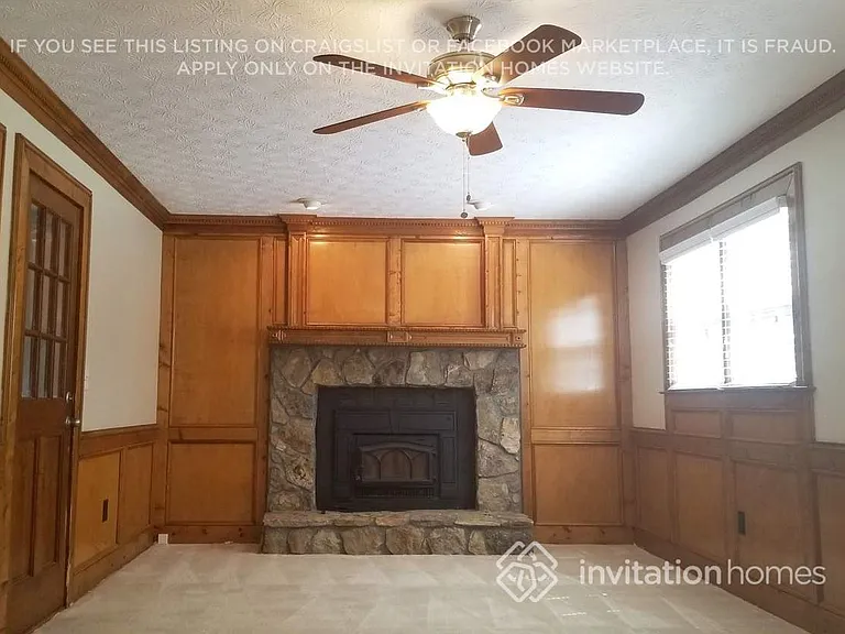 2944 Blankenship Loop SW — Photo 3