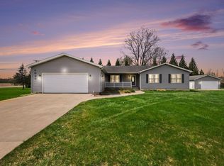8027 N Webster Rd, Mount Morris, MI 48458