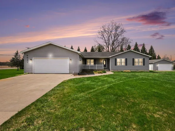8027 N Webster Rd, Mount Morris, MI 48458