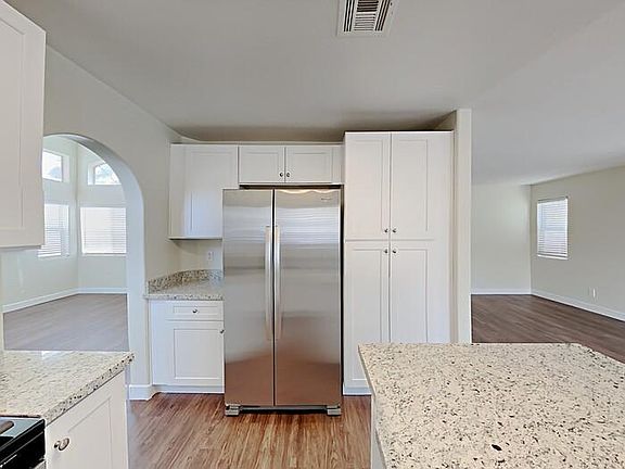 3rd image of 6922 White Lakes Ave