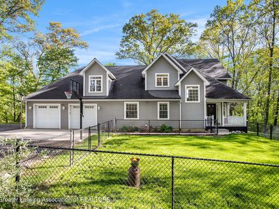 15731 N Dr N, Marshall, MI, 49068