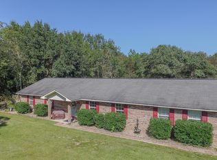 17076 Fenton Dedeaux Rd, Kiln, MS 39556