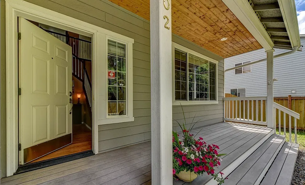 4 bed, 2747 sqft, $3,900 — Photo 3