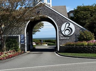1 Belmont Rd, Harwich, MA 02645