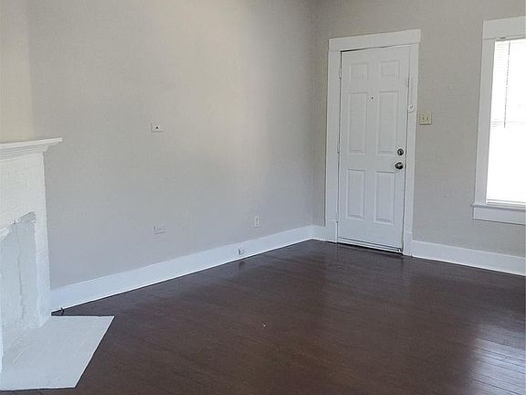 3rd image of 1325 Hurley Ave