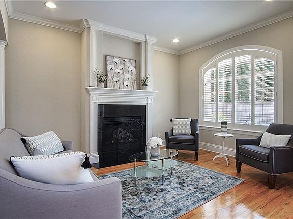 2nd image of 3121 W Bay Vista Ave