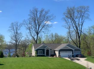 9393 Wabasis Pointe Dr NE, Greenville, MI