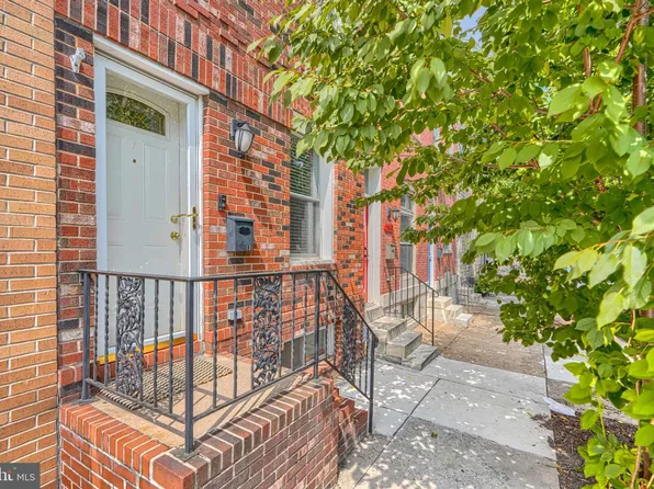 138 S Clinton St, Baltimore, MD 21224