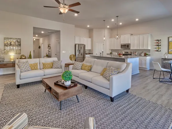 115 Bolter Ln, Elgin, SC 29045