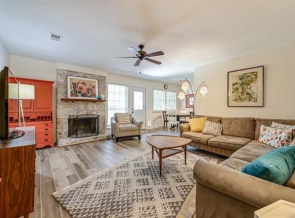 5th image of 7806 Peaceful Hill Ln