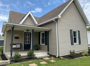 438 H St NE, Linton, IN 47441