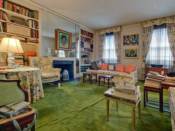 9 Vandam Street image 1 of 3