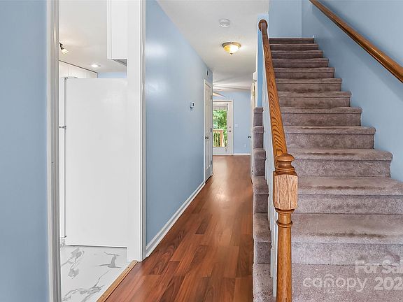 4th image of 3245 White Oak Ct #L-3