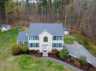 8 Golden Brook Rd, Windham, NH 03087