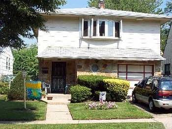 1st image of 11205 176th St