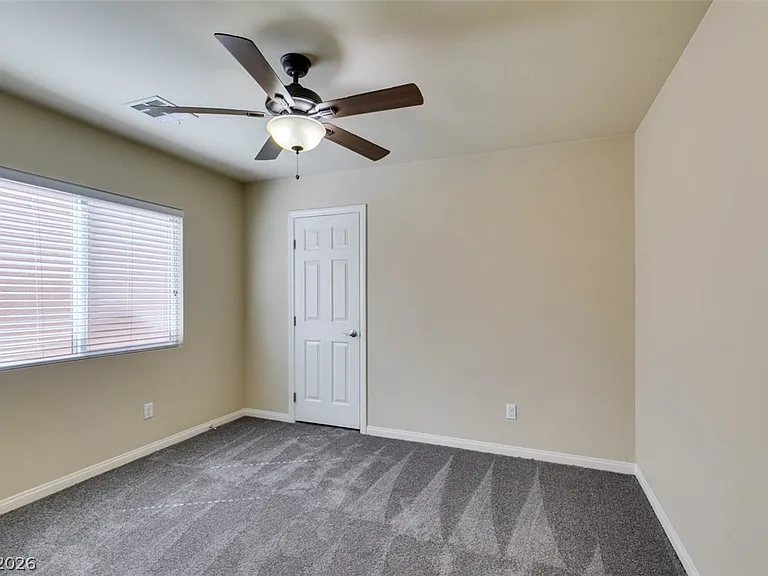 6386 Tomahawk Mill Ct — Photo 15