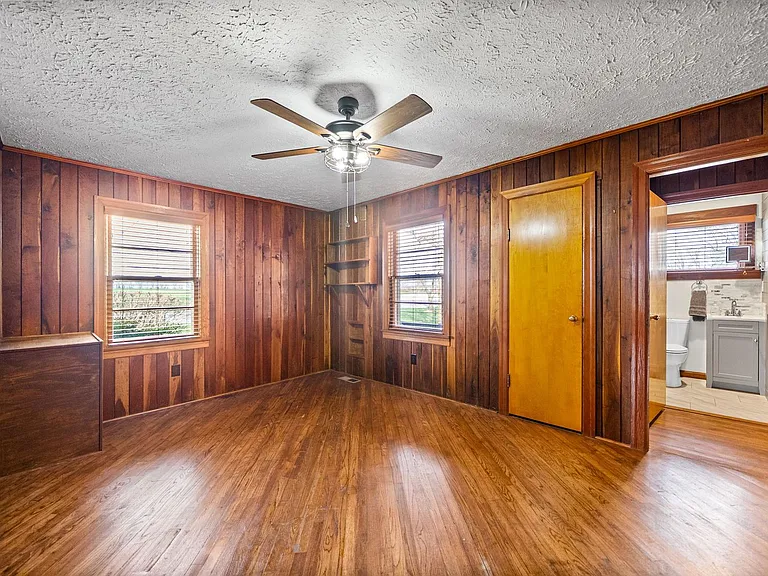 4540 Canton Pike — Photo 22