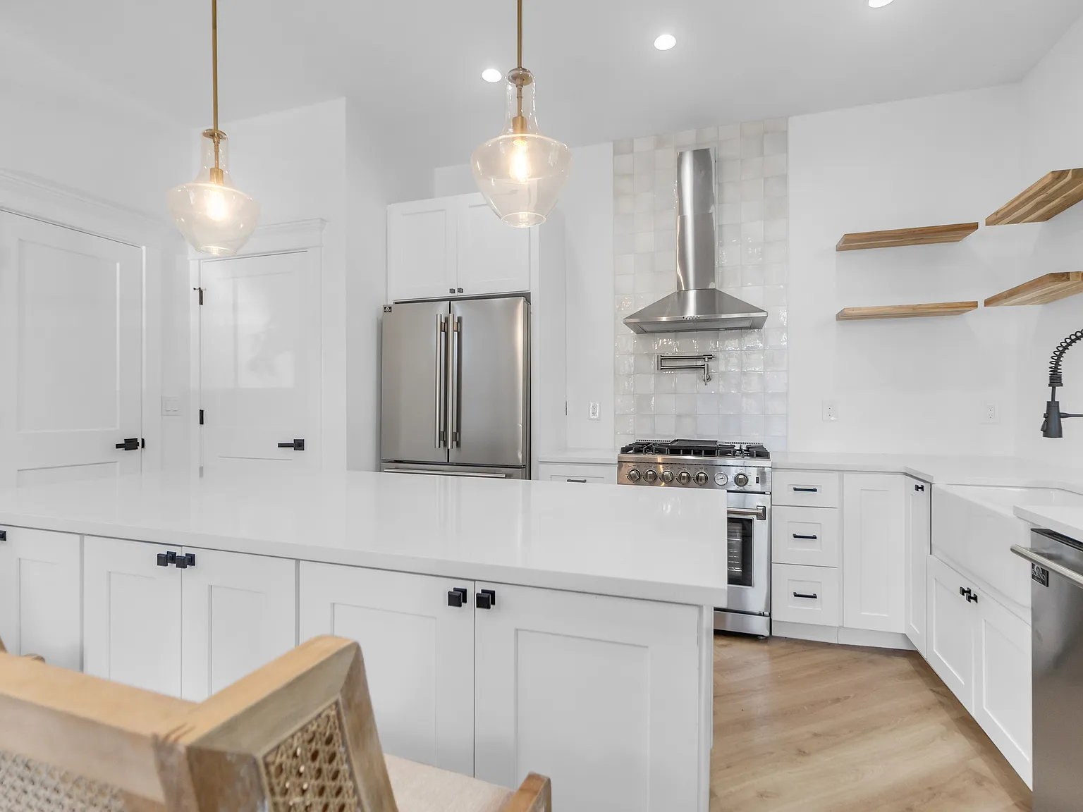 2 bed, 2.5 bath, 1016 sqft, $4,500 — Photo 4