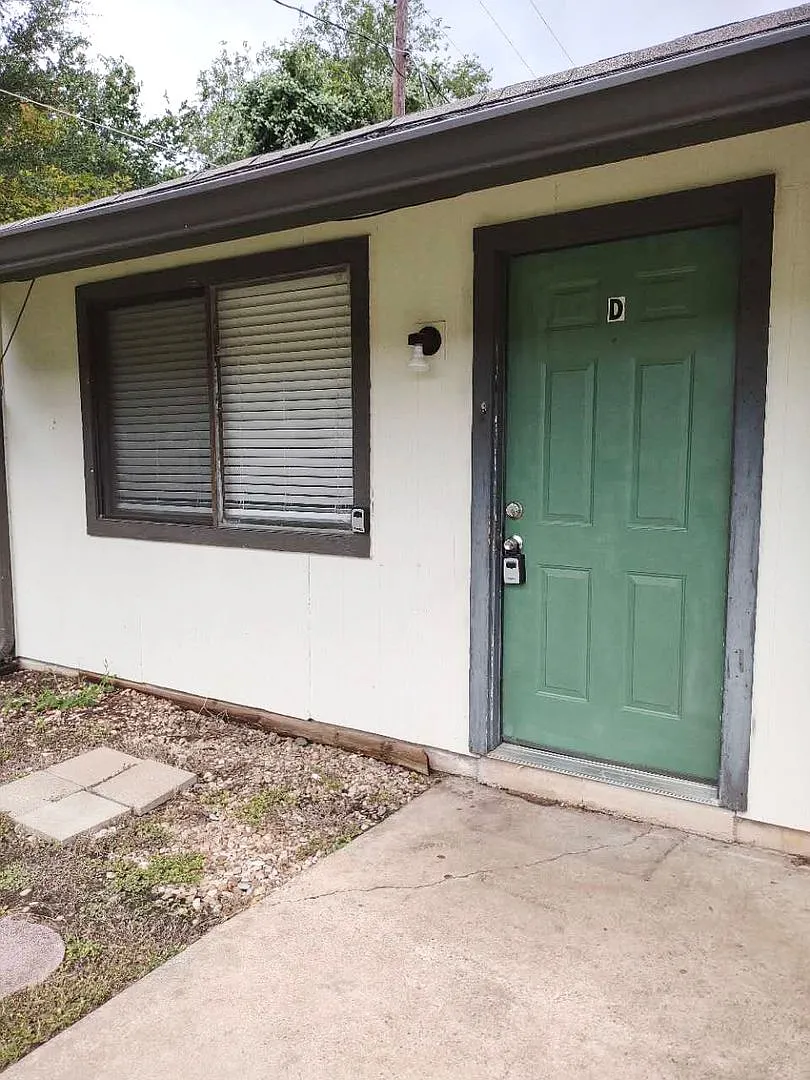 2609 Ektom Dr - Unit D, Austin, TX 78745 — Photo 3