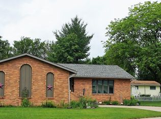 721 14th Ave N, Onalaska, WI 54650