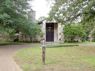 711 Enfield Dr, Rockdale, TX 76567