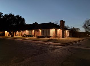 8 Westridge Sq, Plainview, TX 79072