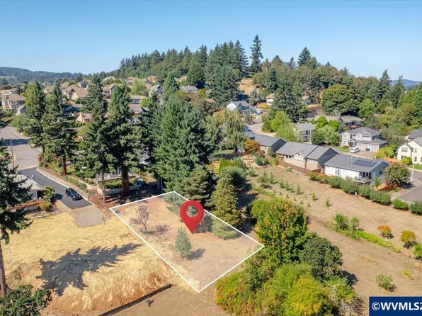 2 Doaks Ferry Rd NW, Salem, OR 97304