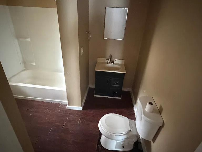 38 Mason St #1 — Photo 10