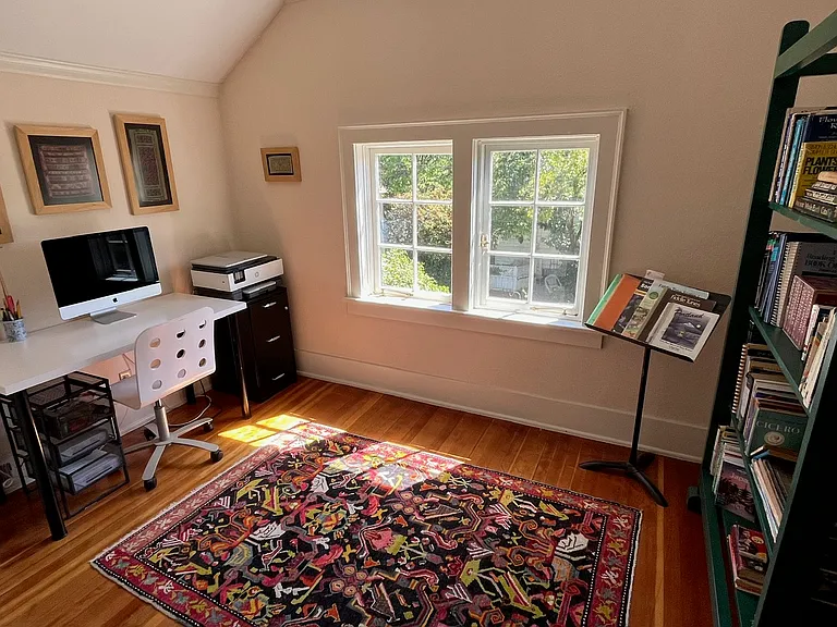 upstairs side bedroom or office