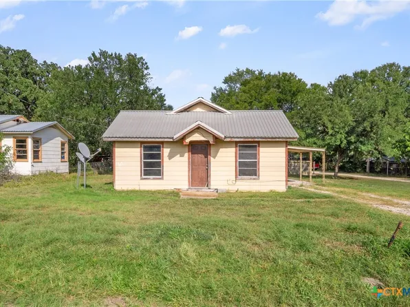 201 N Kings Trl, Little River Academy, TX 76554
