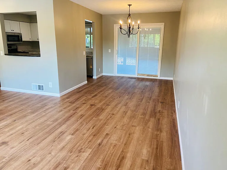 10701 Aquila Ave S — Photo 7
