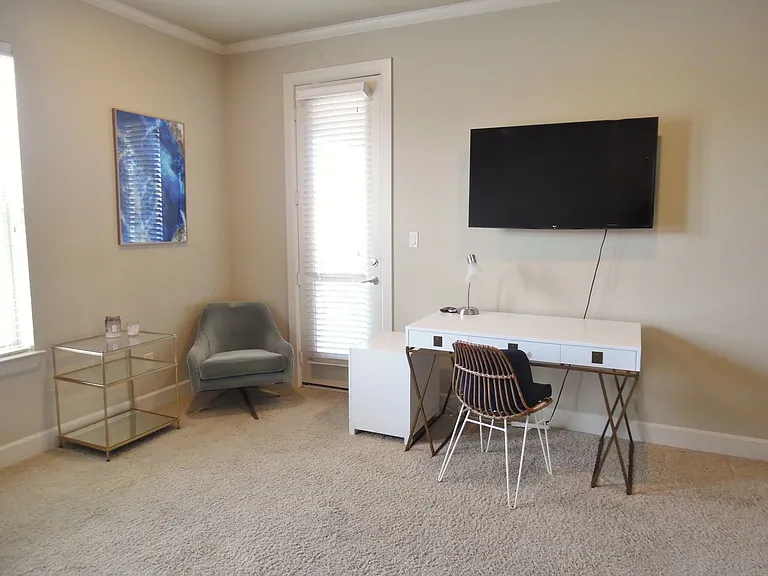 2800 Sandage Ave #303 — Photo 14