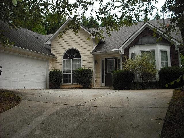 1st image of 515 Sterling Pointe Ct