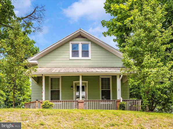 5 E Locust St, Union Bridge, MD 21791