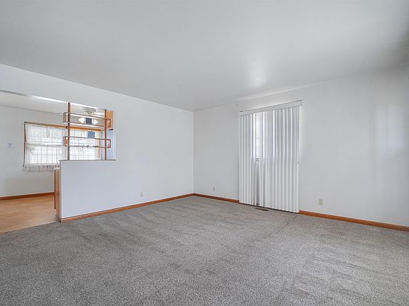 5th image of 3712 Conlin Ave