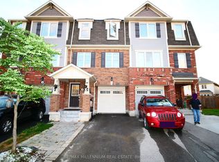 52 Vanhorne Close, Brampton, ON L7A0X8