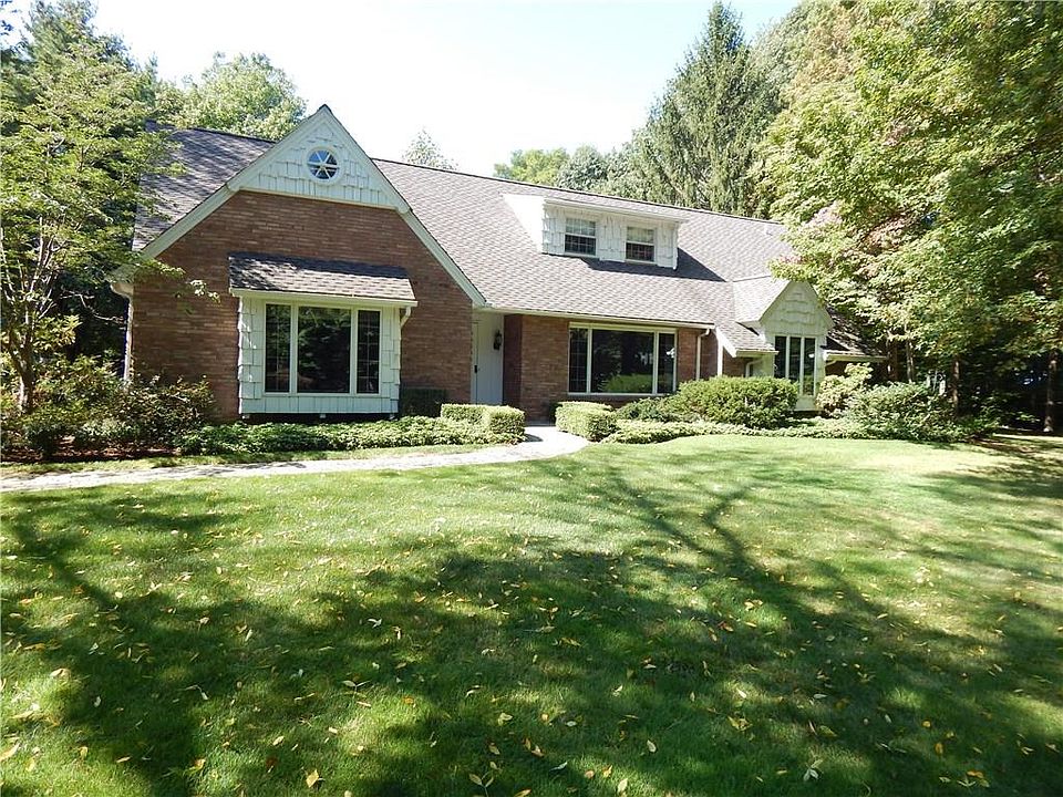 1st image of 6400 Lake Shore Dr
