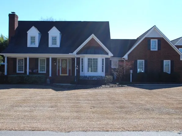 200 Bear Creek Rd, Goldsboro, NC 27534