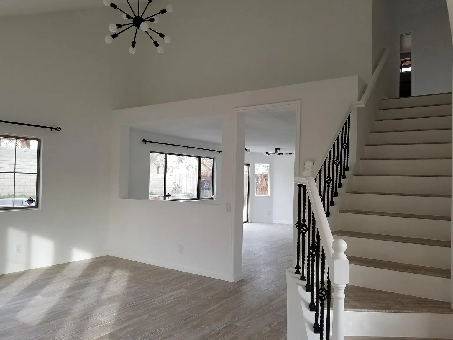 3 bed, 2.5 bath, 1454 sqft, $3,000 — Photo 3