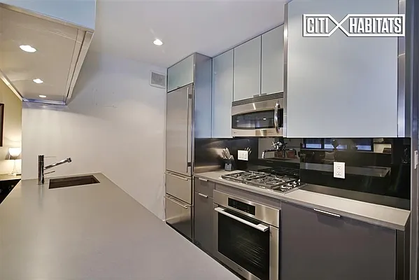 Sold by Citi Habitats | media 8