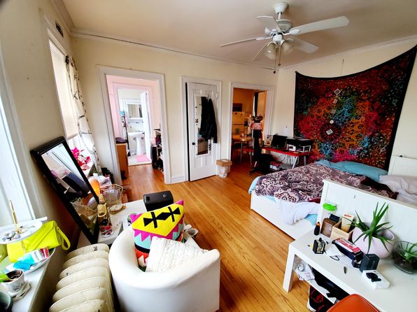 7400 N Ashland Ave #3W