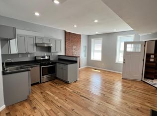 2031 Tustin St APT 1, Pittsburgh, PA 15219