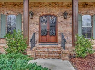 717 Clover Ridge Way, Brandon, MS 39047