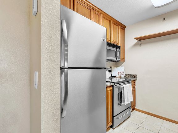 2nd image of 29583 Vanderbilt St APT 310