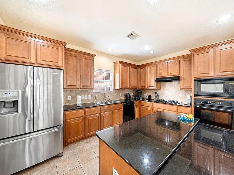 7143 Laguna Villas — Photo 13