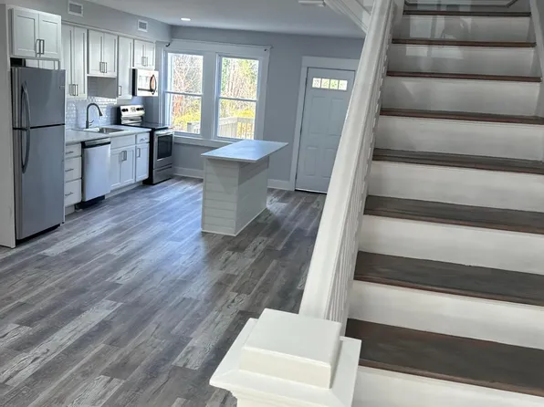 1102 Wood Heights Ave, Baltimore, MD 21211