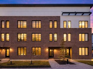 8155 N 8th Ave SW #208, Calgary, AB T3H 0R6