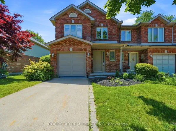 180 Lawrence Ln, Pelham, ON L0S 1E4