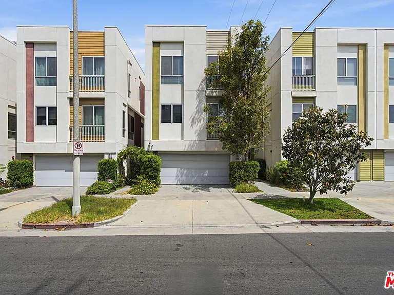 5911 Saturn St — Photo 1