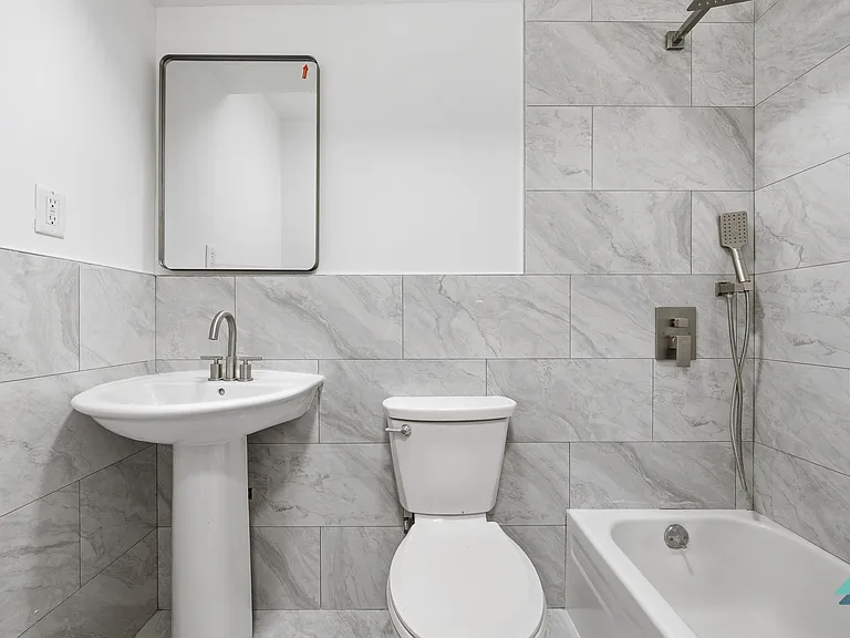 244 Macdougal St #2B — Photo 9